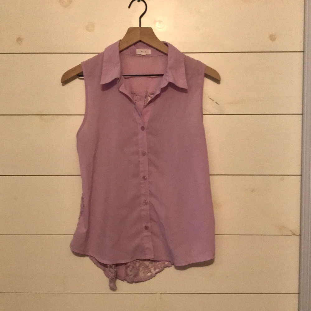 Lilac button up tank with lace detail